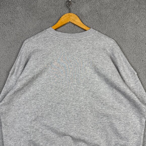 Gym Shark Sweater Mens Size Medium Gray Heathered Rest Day Essential Crew NWT - Picture 6 of 15